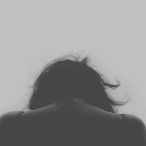 플랫라인 모니터 하부 슬라이드 서랍